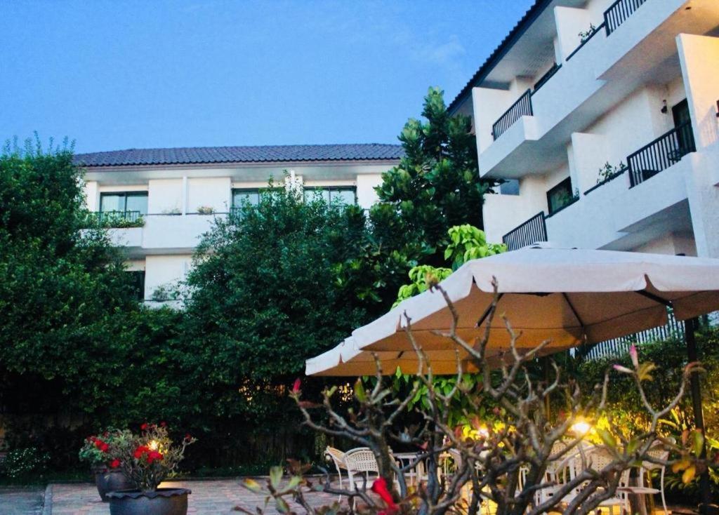 Baan Nan B&B Hotel Buitenkant foto