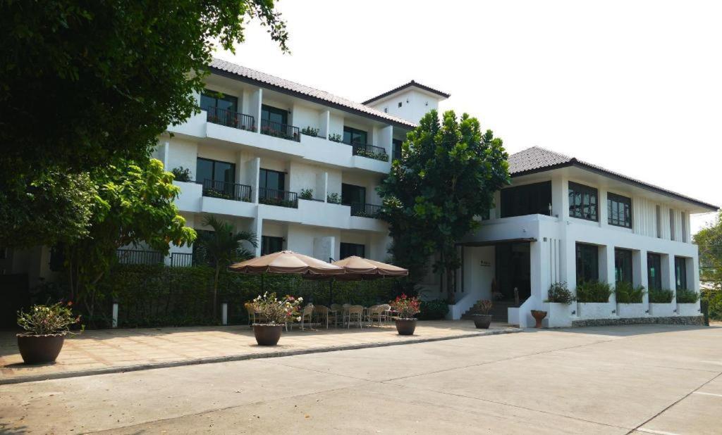 Baan Nan B&B Hotel Buitenkant foto